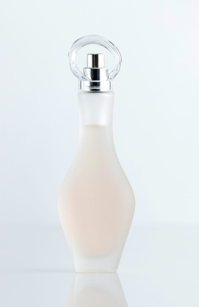 Basic - Perfume photography - Image 3